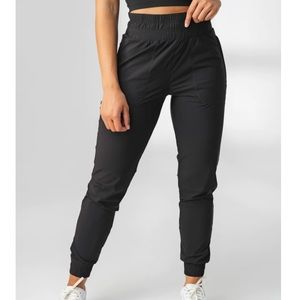 Balance Athletica - Vitality Swift Jogger